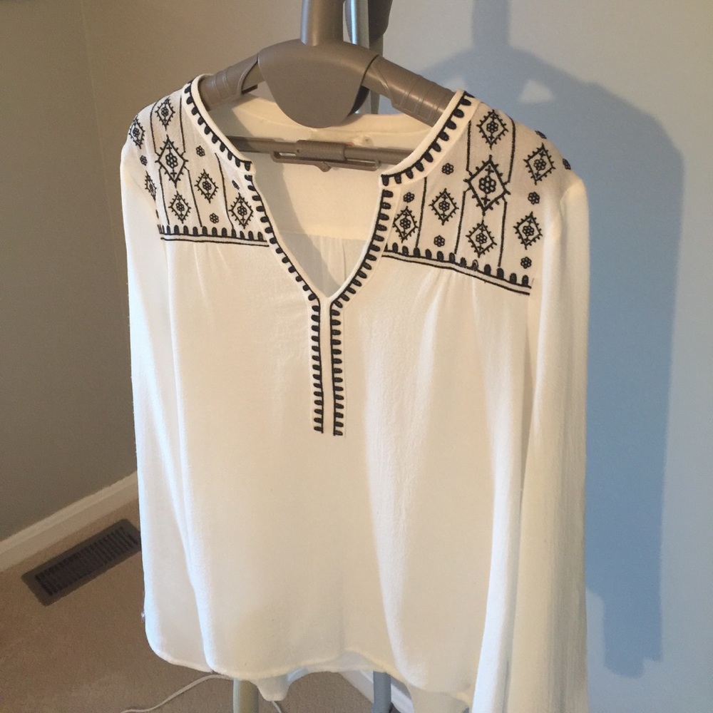 Tab sleeve Blouse